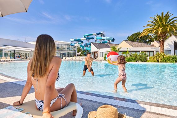 Piscine extérieure chauffée