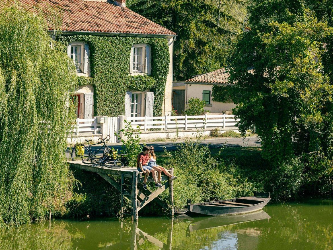 Marais Poitevin Itinérance Vélo Le Mazeau Camping Le Pin Parasol Vendée