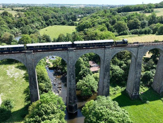 Train Resto Viaduc Barbin Camping Le Pin Parasol Vendée