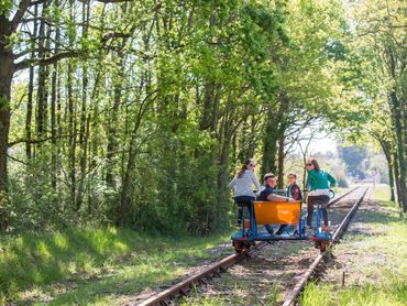 Commequiers Vélorail Camping Le Pin Parasol Vendée